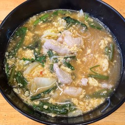 สุกี้น้ำหมู