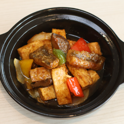 เต้าหู้เนื้อปลาหม้อดิน 砂锅鱼豆腐