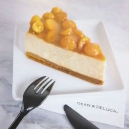 Caramel Macadamia Cheese Cake