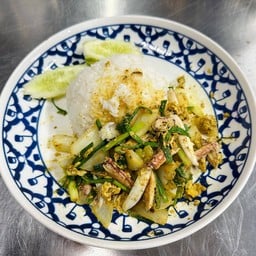 ข้าวปูผัดผงกะหรี่