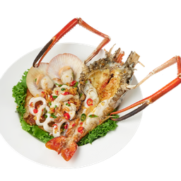 30.ใหญ่รวมทะเลคั่วพริก F.FlatNoodle with Spicy Mixed Seafood