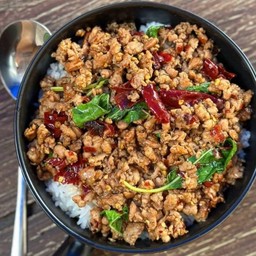 ข้าวกะเพราไก่สับ