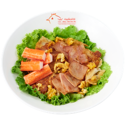 25.ใหญ่คั่วเด็ก แฮม เบคอน ปูอัด F.FlatNoodle with Ham,Bacon&Crab Stick