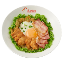 15.ใหญ่อบ ไก่ เบค่อน B.FlatNoodle with Chicken and Bacon