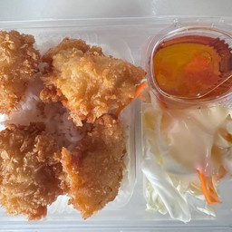 ข้าวไก่ทอดซอสน้ำปลา