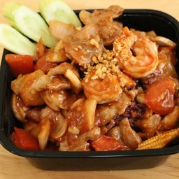 ผัดเปรี้ยวหวาน