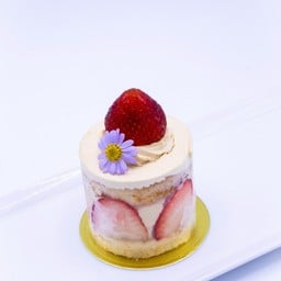 Fraisier French Strawberry Cake
