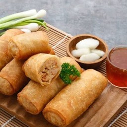 ปอเปี๊ยะไส้ไก่(5ชิ้น)