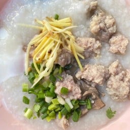 โจ๊กป้าเล็ก (งามวงศ์วาน 54)