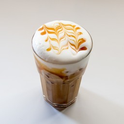 Iced Caramel Macchiato