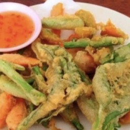 ผักรวมทอดกรอบ