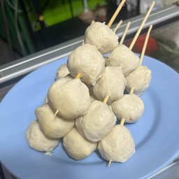ลูกชิ้นหมูเด้งเด้ง