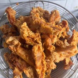 ข้าวไก่ทอดกรอบ