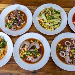 ยำกุ้งสด