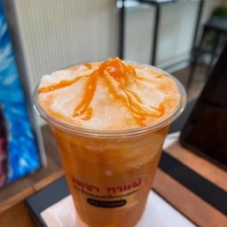 นมสดปั่นชาไทย