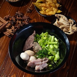 เกาเหลาหมูรวม(ธรรมดา)