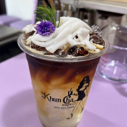 แบล็คโคโค่นัท