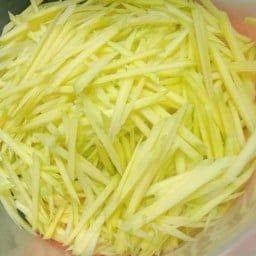 มะม่วง(ขูดทำยำ 2 ลูก)