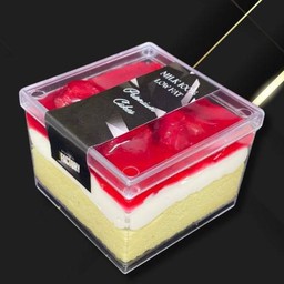 Japan สตอเบอรี่ ชีสเค้ก