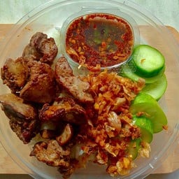 หมูทอดบ้านไร่