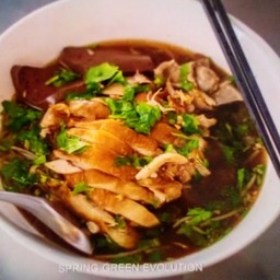 กว๋ยเตี๋ยวเป็ดอร่อยๆ