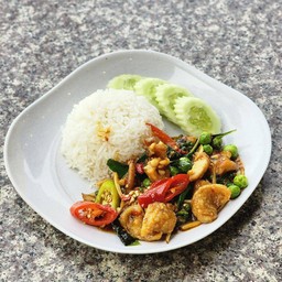 ผัดฉ่าปลาราดข้าว