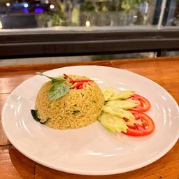 ข้าวผัดแกงเขียวหวาน