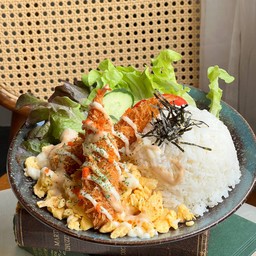 ข้าวกุ้งทอดซอสมาโย