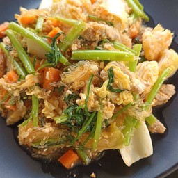 สุกี้กุ้ง (แห้ง)