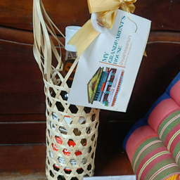 ชะลอมรวงทอง