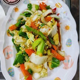 ผักผัดรวมไก่