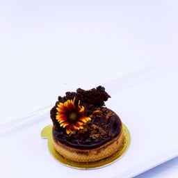 Salted Caramel Almond Basque Cheesecake Chocolate Tartlet