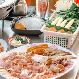 ออเดอร์กลับบ้านเท่านั้น ชุด เล็ก  (ไม่มีเตากะทะ) 外帶 小