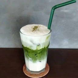 Iced Matcha Latte Tea
