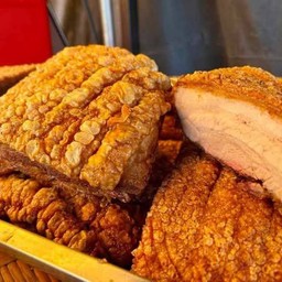 หมูกรอบล้วน(ครึ่งกิโล)