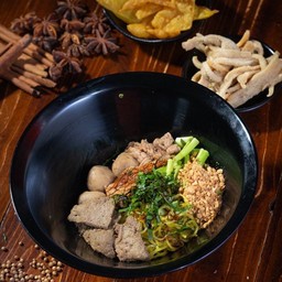 เส้นบะหมี่เนื้อรวมแห้ง(พิเศษ)
