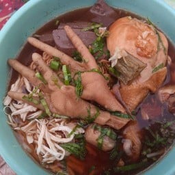 อ้วนเตี๋ยวไก่มะระ