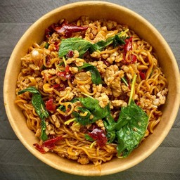 มาม่าผัดกะเพราหมูสัับ