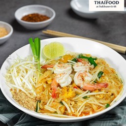 ผัดไทยกุ้งแม่น้ำ