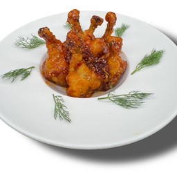 ไก่ทอดซอสมะขาม/ Thai style Fried Chicken with Sweet Tamarind Sauce