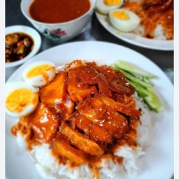 ข้าวหมูแดง พิเศษ