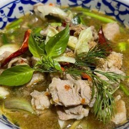 แกงอ่อมหมู