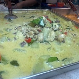 ข้าวแกงสุพรรณ