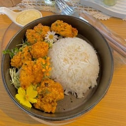 ข้าวไก่คาราเกะมายองซอส