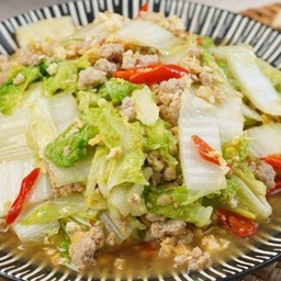 ผัดผักกาดขาว