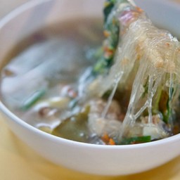 แกงไก่วุ้นเส้น