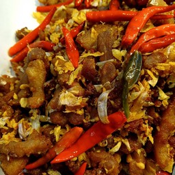 หมูกระเทียมพริกสด+หมูพริกแห้ง
