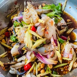 ยำมะม่วงกุ้งสด
