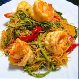 ผัดหมี่กระเฉด