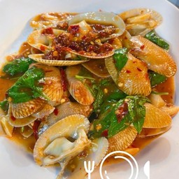 หอยลายผัดพริกเผา